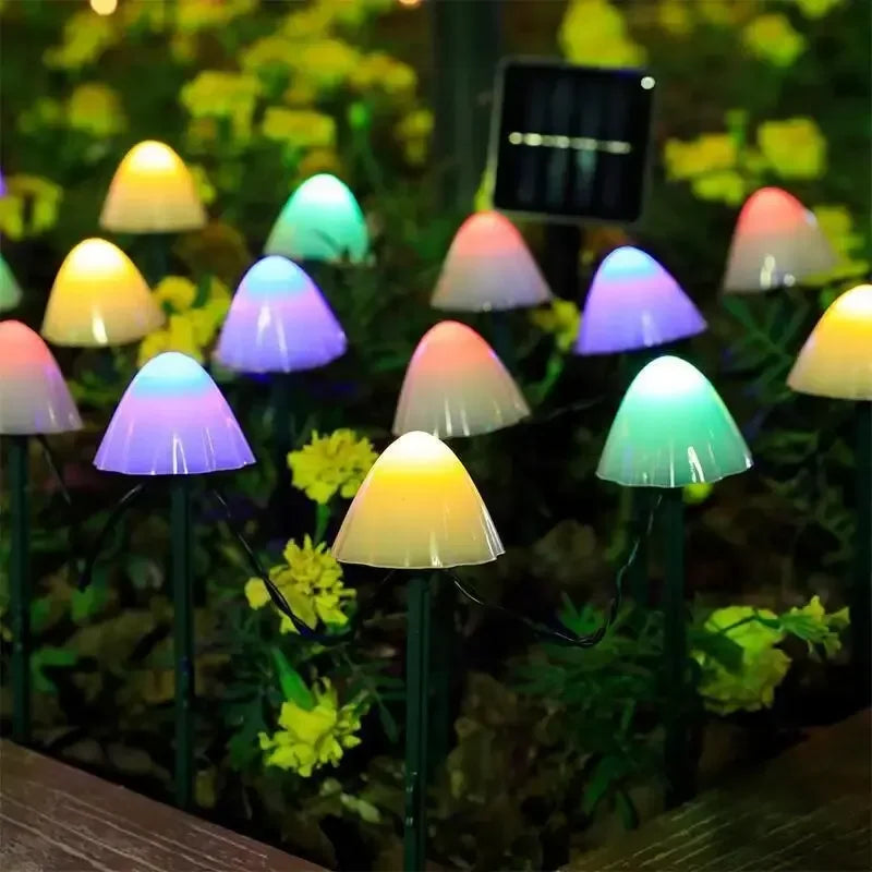 Luci Solari LED Fungo – 10 Pezzi Impermeabili