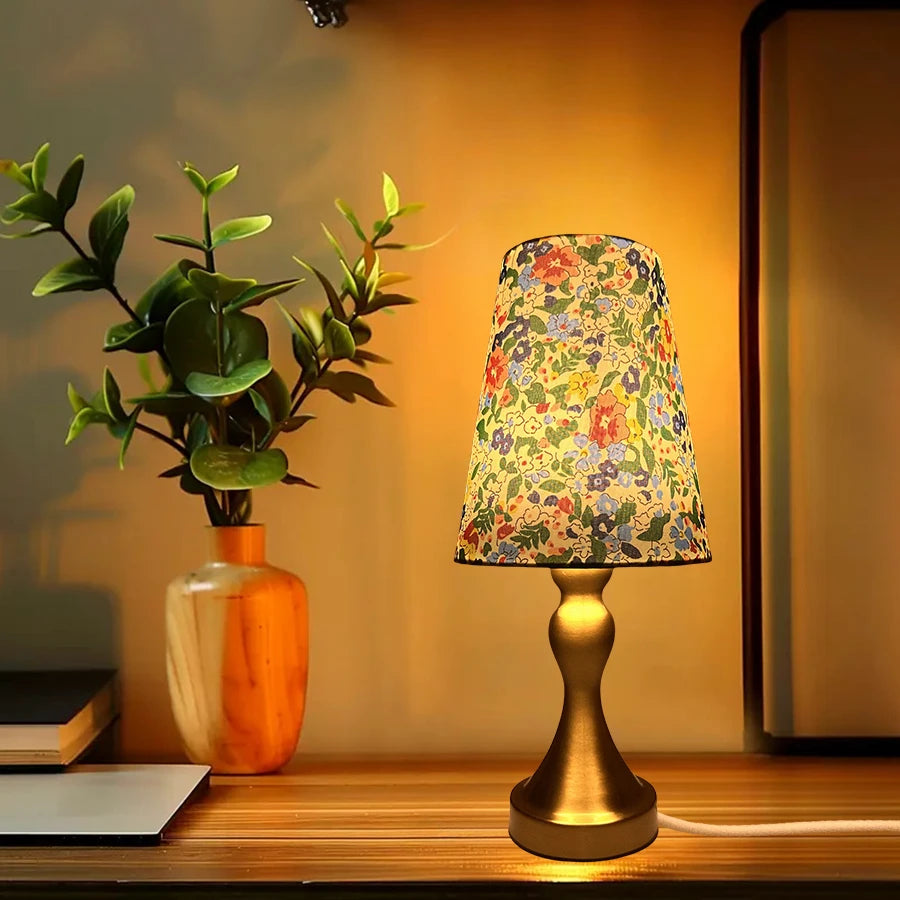 FloraLux – LED Lamp
