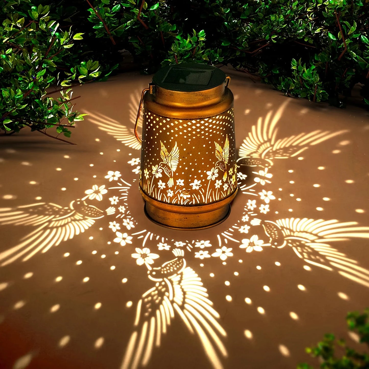Lanterna Solare in Ferro – Lampada da Giardino Impermeabile