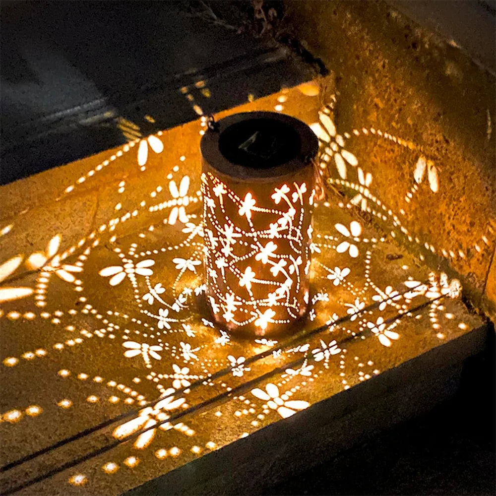 Soliora – Garden Lantern