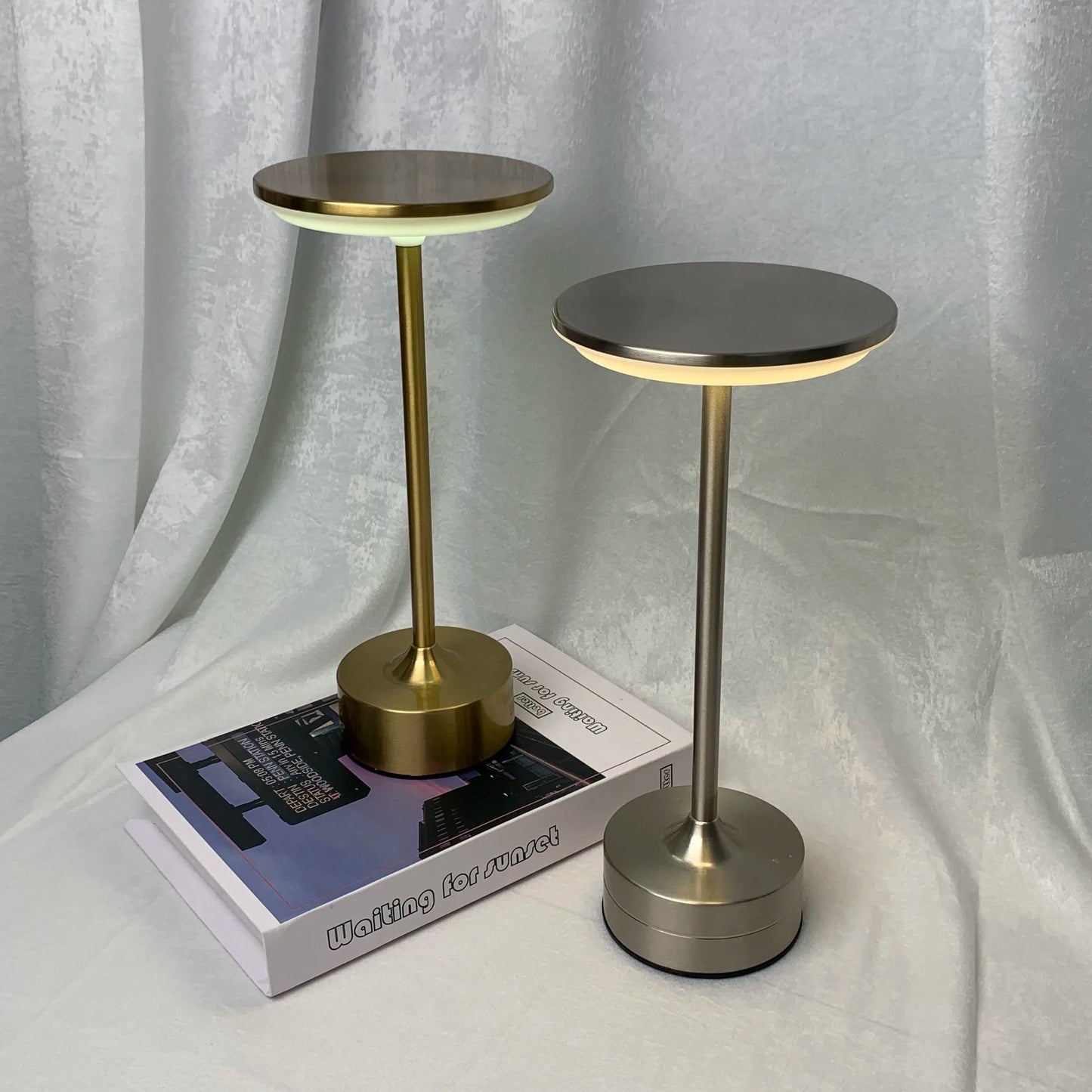 Lampada LED Tavolo – Ricaricabile Touch