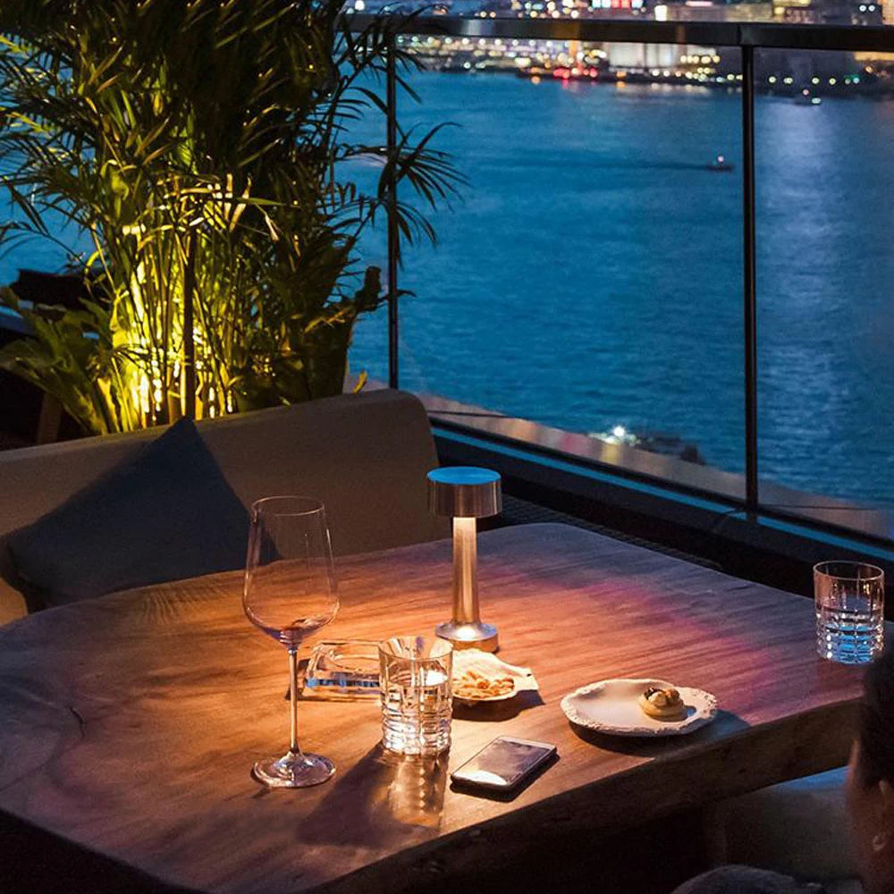 RetroGlow – LED Lamp